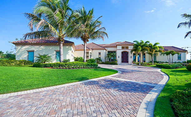 Best Driveway Paving Contractor  in Howey In The Hills, FL